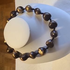 Beautiful  stone necklace for all occasions   Brown & gold color